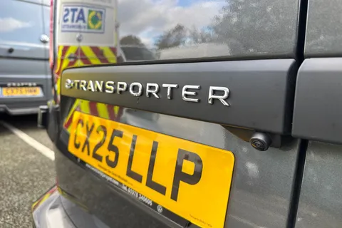 CX25LLP Volkswagen E-Transporter 100kW 65kWh Commerce Pro Van Auto Thumbnail #29