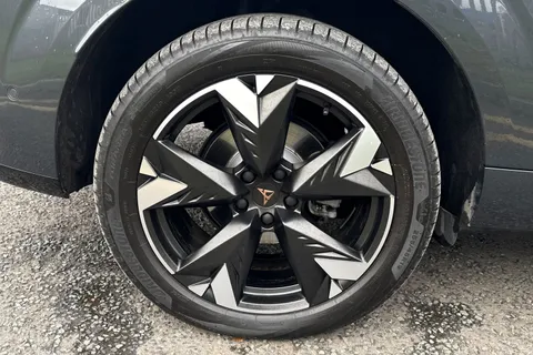 DA25KHB CUPRA Terramar 1.5 eTSI V2 DSG Euro 6 (s/s) 5dr Thumbnail #12