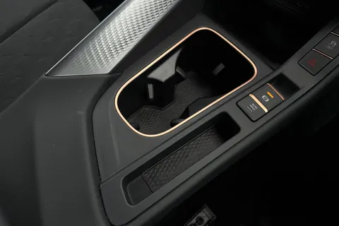 DA25KHB CUPRA Terramar 1.5 eTSI V2 DSG Euro 6 (s/s) 5dr Thumbnail #23