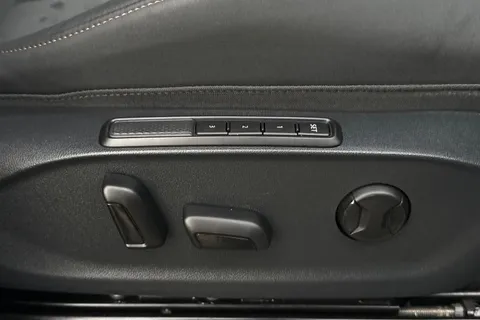 DA25KHB CUPRA Terramar 1.5 eTSI V2 DSG Euro 6 (s/s) 5dr Thumbnail #32