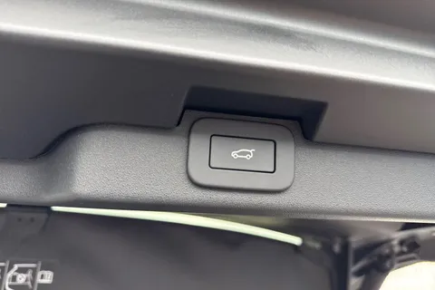 25 of 59 for LAND ROVER DISCOVERY 3.0 D350 Dynamic HSE 5dr Auto