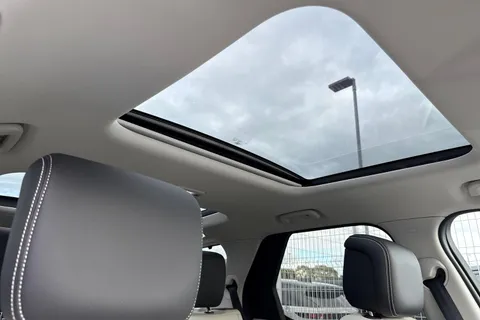 30 of 59 for LAND ROVER DISCOVERY 3.0 D350 Dynamic HSE 5dr Auto