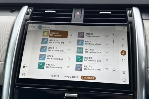 36 of 59 for LAND ROVER DISCOVERY 3.0 D350 Dynamic HSE 5dr Auto