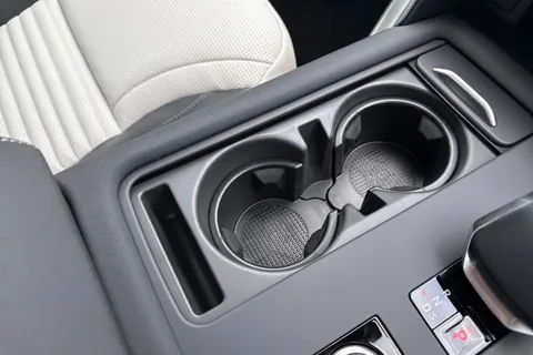 48 of 59 for LAND ROVER DISCOVERY 3.0 D350 Dynamic HSE 5dr Auto