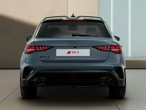 Audi RS 3 2.5 TFSI Carbon Vorsprung Sportback S Tronic quattro Euro 6 (s/s) 5dr Thumbnail #4
