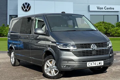 CX74LWU Volkswagen Transporter 2.0 TDI 150 Highline Kombi Van Thumbnail #2