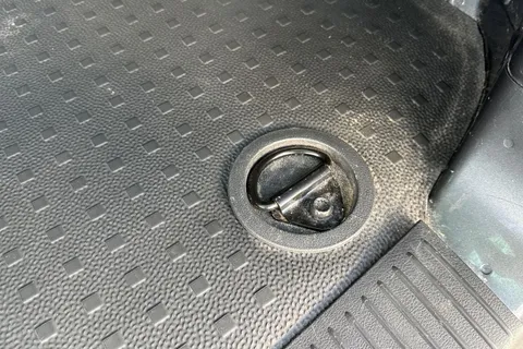 CX74LWU Volkswagen Transporter 2.0 TDI 150 Highline Kombi Van Thumbnail #26