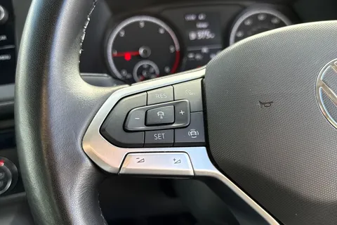 CX74LWU Volkswagen Transporter 2.0 TDI 150 Highline Kombi Van Thumbnail #37