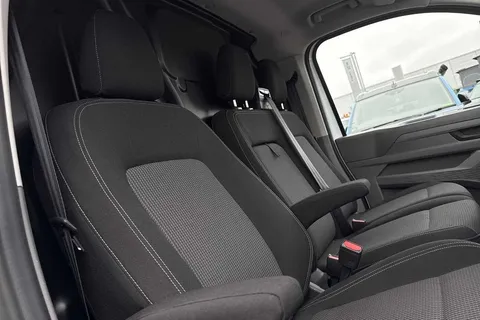 BV25SFF Volkswagen Transporter Commerce Plus 2.0 TDI 110 PS 6sp Manual Thumbnail #51