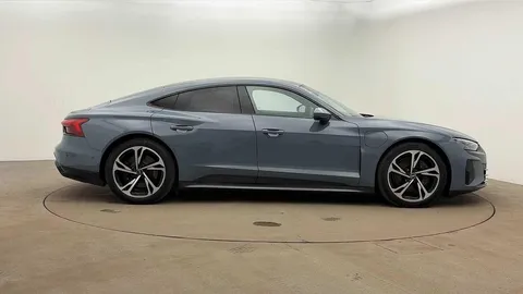 SR71EWS Audi e-tron GT GT Vorsprung quattro 350,00 kW Thumbnail #3