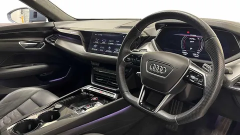 SR71EWS Audi e-tron GT GT Vorsprung quattro 350,00 kW Thumbnail #5