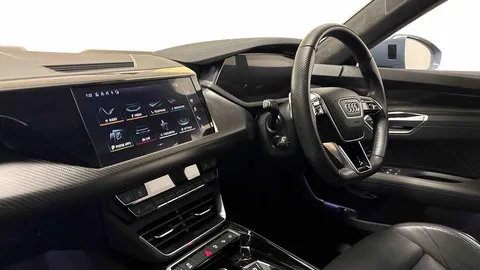 SR71EWS Audi e-tron GT GT Vorsprung quattro 350,00 kW Thumbnail #6