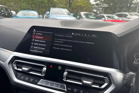 DF70KRD BMW 3 Series 2.0 320d MHT M Sport Auto Euro 6 (s/s) 4dr Thumbnail #27