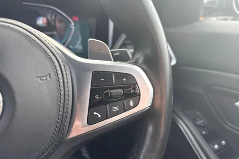 DF70KRD BMW 3 Series 2.0 320d MHT M Sport Auto Euro 6 (s/s) 4dr Thumbnail #35