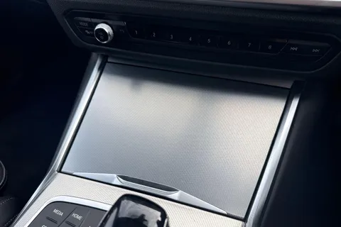 DF70KRD BMW 3 Series 2.0 320d MHT M Sport Auto Euro 6 (s/s) 4dr Thumbnail #37