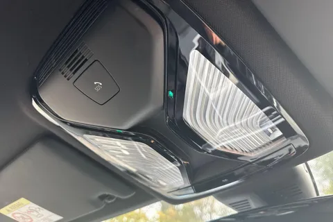 DF70KRD BMW 3 Series 2.0 320d MHT M Sport Auto Euro 6 (s/s) 4dr Thumbnail #38