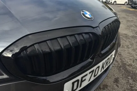 DF70KRD BMW 3 Series 2.0 320d MHT M Sport Auto Euro 6 (s/s) 4dr Thumbnail #46