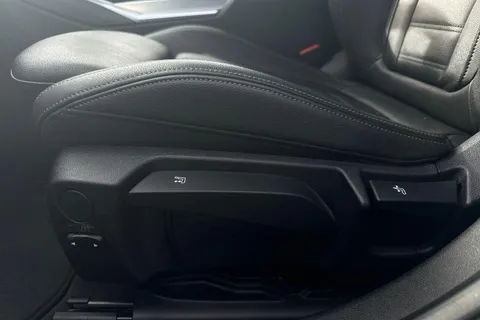 DF70KRD BMW 3 Series 2.0 320d MHT M Sport Auto Euro 6 (s/s) 4dr Thumbnail #48