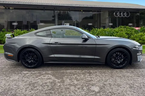 MF69MYM Ford Mustang 2.3T EcoBoost Fastback SelShift Euro 6 2dr Thumbnail #4