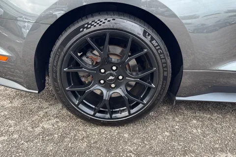 MF69MYM Ford Mustang 2.3T EcoBoost Fastback SelShift Euro 6 2dr Thumbnail #11