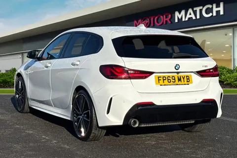 FP69MYB BMW 1 Series 1.5 118i M Sport Euro 6 (s/s) 5dr Thumbnail #3