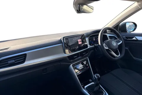  Volkswagen T-Roc 1.5 TSI Match Euro 6 (s/s) 5dr Thumbnail #15