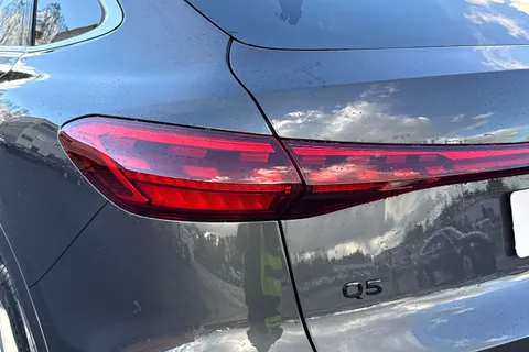  Audi Q5 2.0 TDI S line Sportback S Tronic quattro Euro 6 (s/s) 5dr Thumbnail #8