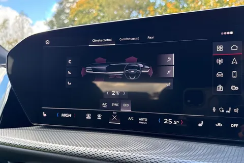  Audi Q5 2.0 TDI S line Sportback S Tronic quattro Euro 6 (s/s) 5dr Thumbnail #22