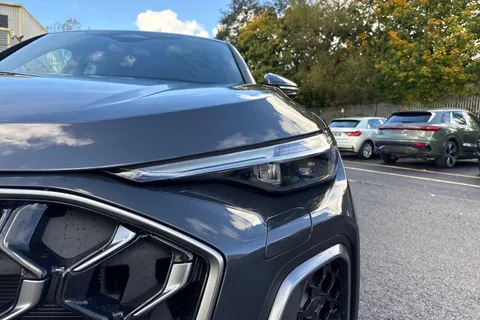  Audi Q5 2.0 TDI S line Sportback S Tronic quattro Euro 6 (s/s) 5dr Thumbnail #25