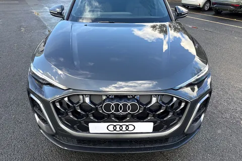  Audi Q5 2.0 TDI S line Sportback S Tronic quattro Euro 6 (s/s) 5dr Thumbnail #26