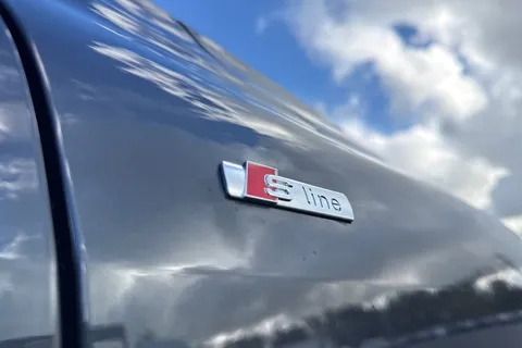  Audi Q5 2.0 TDI S line Sportback S Tronic quattro Euro 6 (s/s) 5dr Thumbnail #29