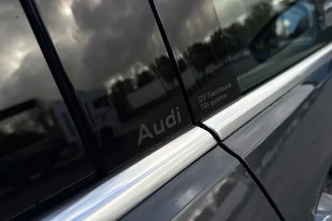  Audi Q5 2.0 TDI S line Sportback S Tronic quattro Euro 6 (s/s) 5dr Thumbnail #32