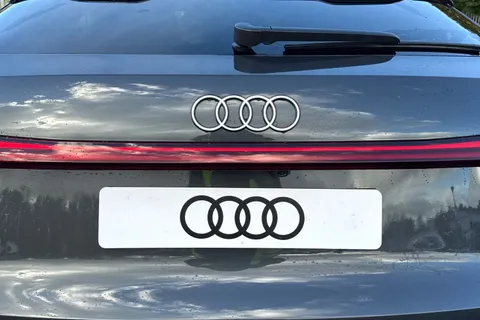  Audi Q5 2.0 TDI S line Sportback S Tronic quattro Euro 6 (s/s) 5dr Thumbnail #34