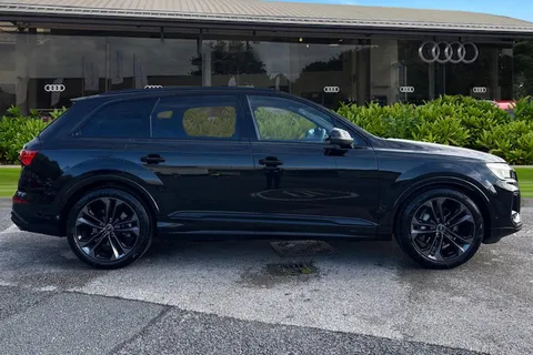 3 of 56 for AUDI Q7 55 TFSI Quattro Black Edition 5dr Tiptronic