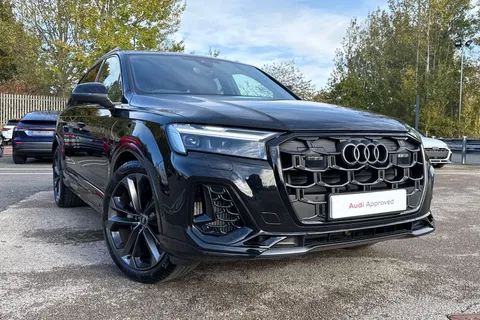 9 of 56 for AUDI Q7 55 TFSI Quattro Black Edition 5dr Tiptronic