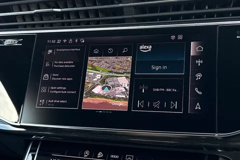 17 of 56 for AUDI Q7 55 TFSI Quattro Black Edition 5dr Tiptronic