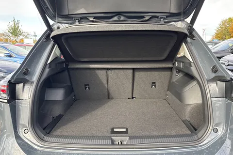 AP25MHV Volkswagen Tiguan 1.5 eTSI 150 Match 5dr DSG Thumbnail #7