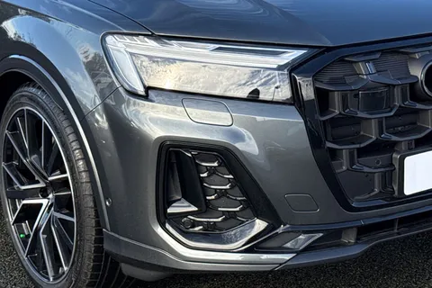  Audi Q7 3.0 TDI V6 Black Edition Tiptronic quattro Euro 6 (s/s) 5dr Thumbnail #9