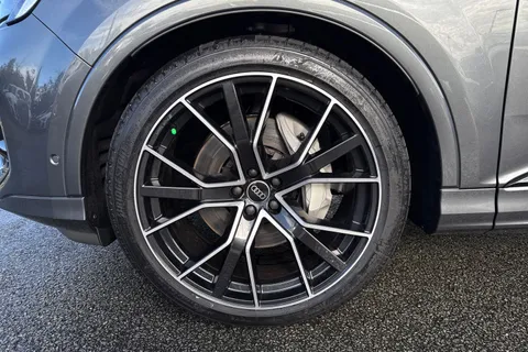  Audi Q7 3.0 TDI V6 Black Edition Tiptronic quattro Euro 6 (s/s) 5dr Thumbnail #13