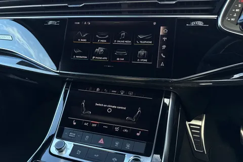  Audi Q7 3.0 TDI V6 Black Edition Tiptronic quattro Euro 6 (s/s) 5dr Thumbnail #28