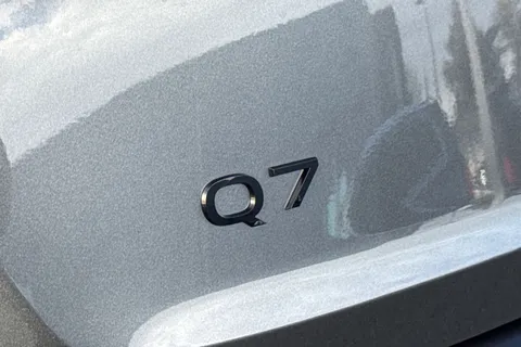  Audi Q7 3.0 TDI V6 Black Edition Tiptronic quattro Euro 6 (s/s) 5dr Thumbnail #56