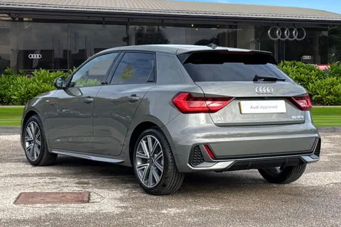 KO74URM Audi A1 S line 30 TFSI 116 PS S tronic Thumbnail #3