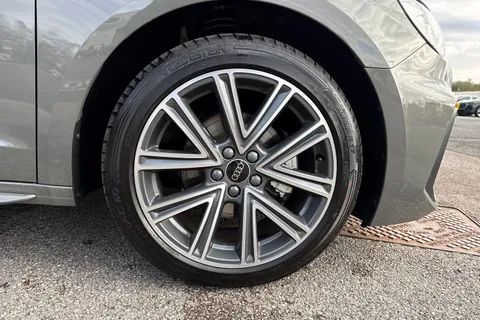 KO74URM Audi A1 S line 30 TFSI 116 PS S tronic Thumbnail #10