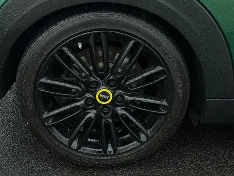 24 of 39 for MINI HATCHBACK 135kW Cooper S Level 2 33kWh 3dr Auto