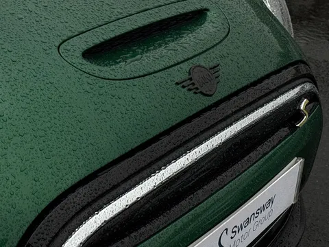 30 of 39 for MINI HATCHBACK 135kW Cooper S Level 2 33kWh 3dr Auto