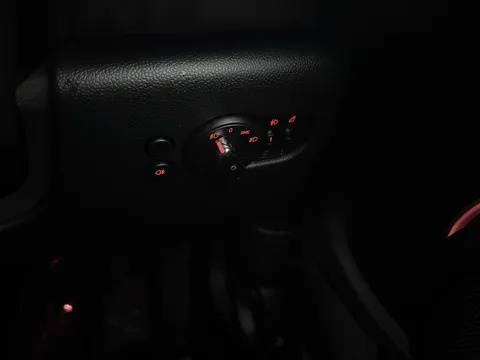 33 of 39 for MINI HATCHBACK 135kW Cooper S Level 2 33kWh 3dr Auto