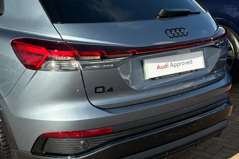 KS74PSU Audi Q4 e-tron Q4  Black Edition 45 e-tron  210,00 kW Thumbnail #8