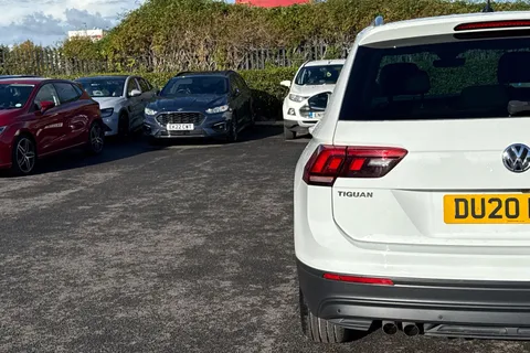 DU20RYF Volkswagen Tiguan 1.5 TSI EVO Match Euro 6 (s/s) 5dr Thumbnail #36