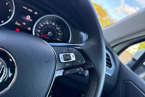 DU20RYF Volkswagen Tiguan 1.5 TSI EVO Match Euro 6 (s/s) 5dr Thumbnail #40