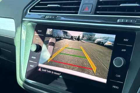 DU20RYF Volkswagen Tiguan 1.5 TSI EVO Match Euro 6 (s/s) 5dr Thumbnail #56